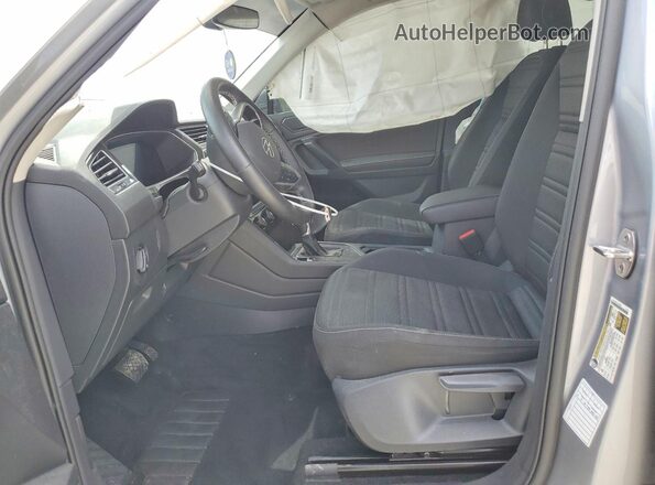 3VVRB7AX7RM200178 2024 VOLKSWAGEN TIGUAN Серебряный Вид салона спереди