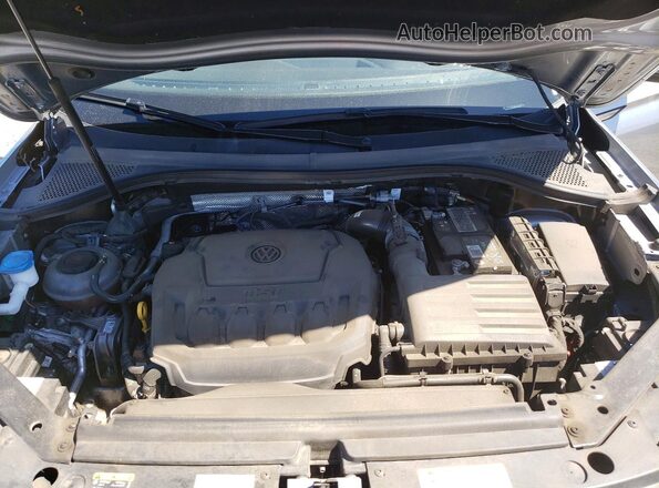 3VVRB7AX9RM076947 2024 VOLKSWAGEN TIGUAN Серебряный Вид подкапотного пространства