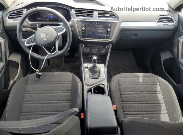 3VVRB7AX9RM200800 2024 VOLKSWAGEN TIGUAN Black წინა პანელის ხედი