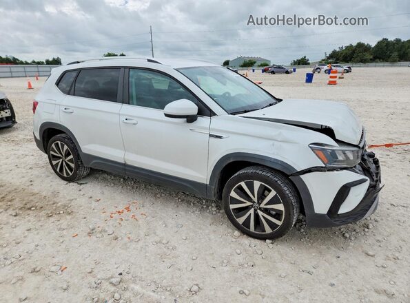 3VVRX7B20NM006381 2022 VOLKSWAGEN TAOS White Передня права чверть