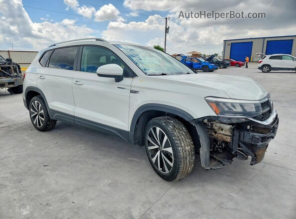 3VVRX7B20NM015078 2022 VOLKSWAGEN TAOS White წინა მარჯვენა