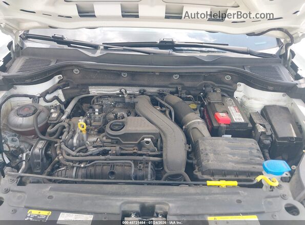 3VVRX7B23NM020887 2022 VOLKSWAGEN TAOS White Հետևի տեսք