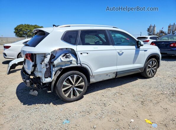 3VVRX7B25NM022978 2022 VOLKSWAGEN TAOS White Rear right