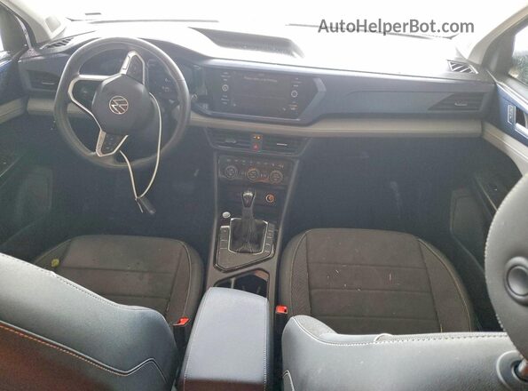 3VVSX7B21RM018675 2024 VOLKSWAGEN TAOS Silver Вид панелі приладів