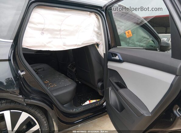 3VVSX7B26RM002102 2024 VOLKSWAGEN TAOS Black VIN sticker view