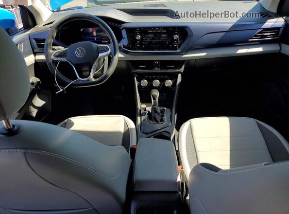 3VVSX7B28PM304696 2023 VOLKSWAGEN TAOS Синий Вид панели приборов