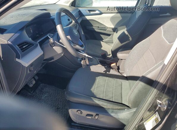 3VVSX7B2XRM006511 2024 VOLKSWAGEN TAOS Black Widok wnętrza z przodu