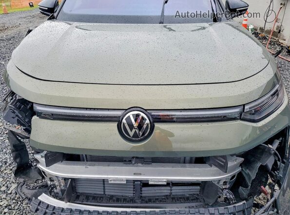 3VVUW7RM6TM091342 2026 VOLKSWAGEN TIGUAN Green Vista del compartimento del motor