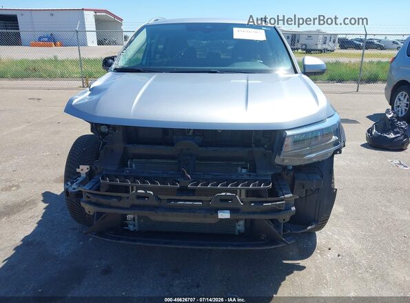 3VVUX7B22RM060894 2024 VOLKSWAGEN TAOS Silver Front view