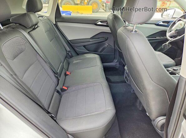3VVUX7B23PM354141 2023 VOLKSWAGEN TAOS White Rear interior view