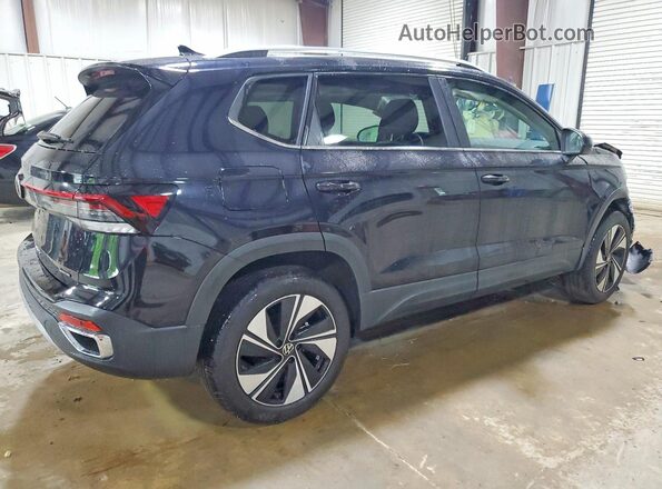 3VVVC7B23SM088807 2025 VOLKSWAGEN TAOS Black Задня права чверть