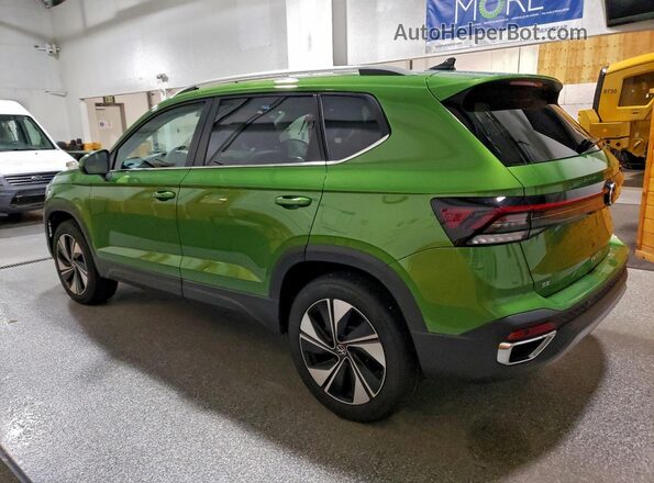 3VVVC7B28SM032619 2025 VOLKSWAGEN TAOS Green Հետևի ձախ