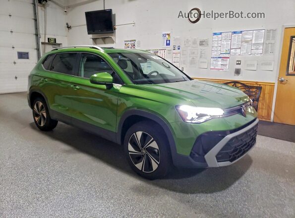 3VVVC7B28SM032619 2025 VOLKSWAGEN TAOS Green Առջևի աջ
