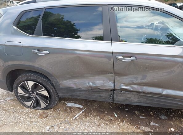 3VVVX7B25RM066385 2024 VOLKSWAGEN TAOS Gray წინა ხედი