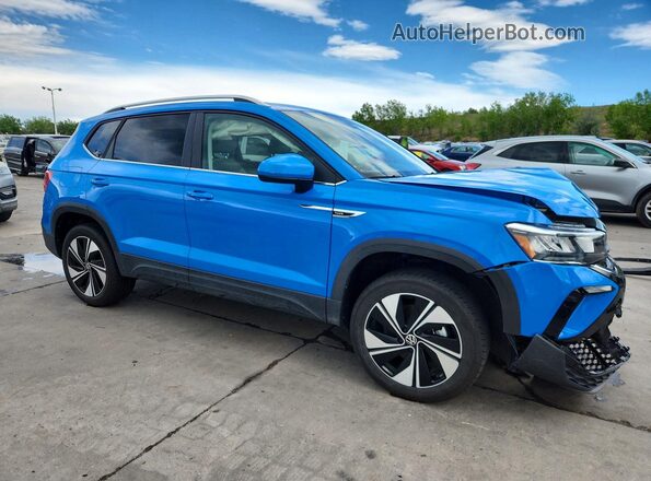 3VVVX7B2XRM047007 2024 VOLKSWAGEN TAOS Blue Przód prawy