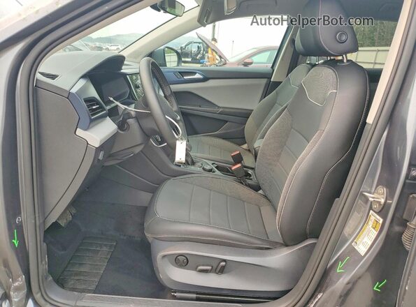 3VVYX7B2XPM303009 2023 VOLKSWAGEN TAOS Gray Vista interior delantera