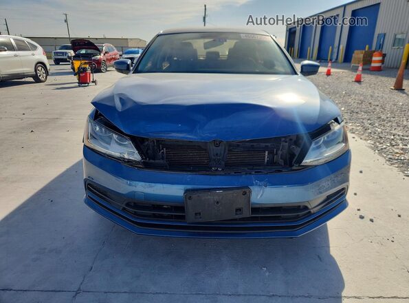 3VW167AJ2HM357334 2017 VOLKSWAGEN JETTA Синий Вид спереди