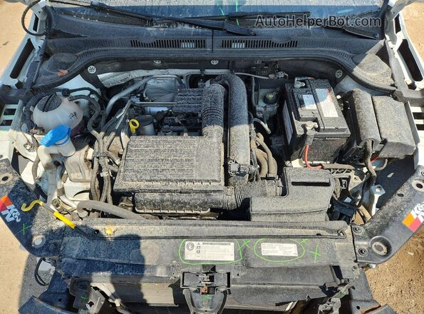 3VW167AJ8HM296703 2017 VOLKSWAGEN JETTA White Вид задньої частини салону
