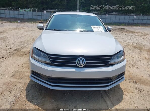3VW167AJ8HM340263 2017 VOLKSWAGEN JETTA Silver Դիմացի տեսք