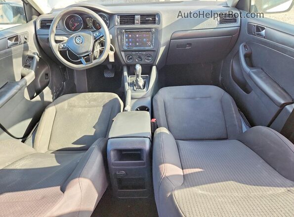 3VW267AJ2GM319105 2016 VOLKSWAGEN JETTA White Dashboard view