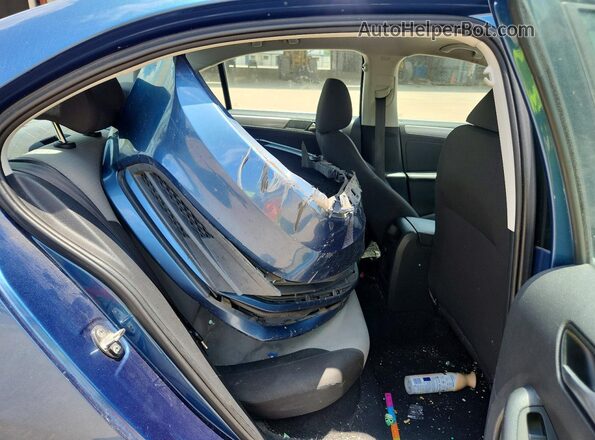 3VW2B7AJ0HM410922 2017 VOLKSWAGEN JETTA Синий Вид задних сидений