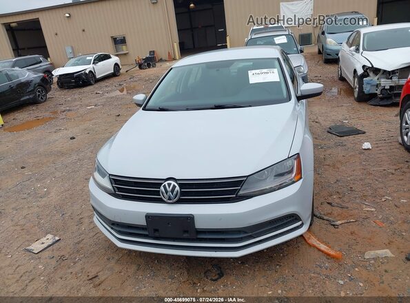 3VW2B7AJ1HM323983 2017 VOLKSWAGEN JETTA Серый Вид щитка приборов