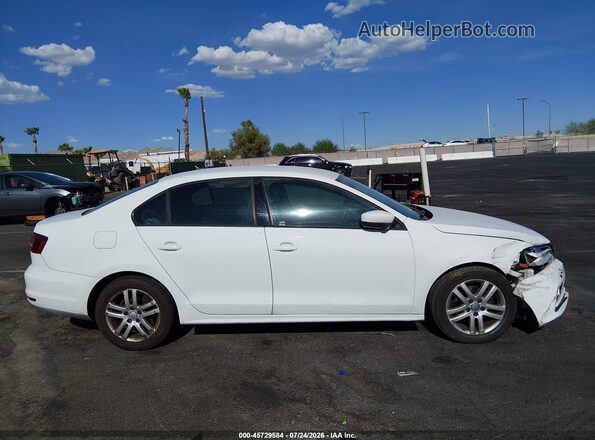 3VW2B7AJ1JM229236 2018 VOLKSWAGEN JETTA White Rear interior view