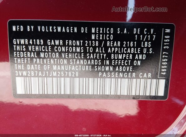 3VW2B7AJ1JM257828 2018 VOLKSWAGEN JETTA Burgundy Vista del compartimento del motor