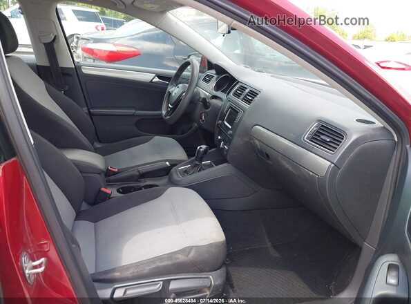 3VW2B7AJ2HM345751 2017 VOLKSWAGEN JETTA Темно-бордовый Вид салона спереди
