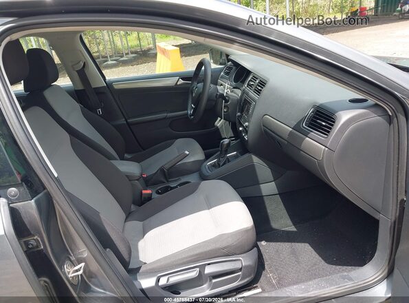 3VW2B7AJ2HM404832 2017 VOLKSWAGEN JETTA Gray Vista interior delantera
