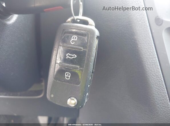3VW2B7AJ2JM237216 2018 VOLKSWAGEN JETTA Gray Vista del salpicadero