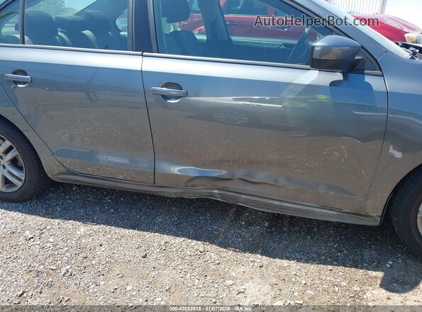 3VW2B7AJ3JM260570 2018 VOLKSWAGEN JETTA Gray Դիմացի տեսք