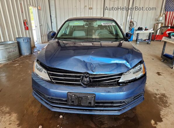 3VW2B7AJ4HM298593 2017 VOLKSWAGEN JETTA Синий Вид спереди