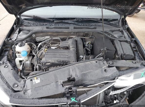 3VW2B7AJ4HM305509 2017 VOLKSWAGEN JETTA Black უკანა ხედი