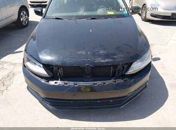 3VW2B7AJ4JM234639 2018 VOLKSWAGEN JETTA Black Widok z przodu