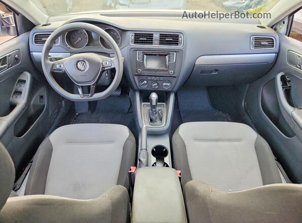 3VW2B7AJ6HM334784 2017 VOLKSWAGEN JETTA White წინა პანელის ხედი