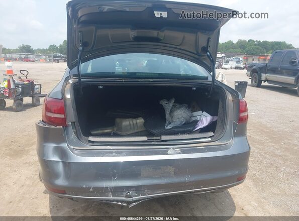 3VW2B7AJ6HM371771 2017 VOLKSWAGEN JETTA Gray Front view