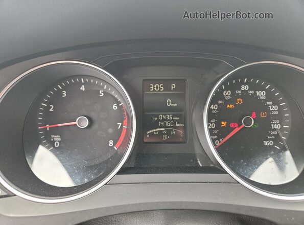 3VW2B7AJ7JM243545 2018 VOLKSWAGEN JETTA Blue Instrument cluster view