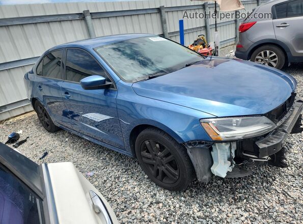 3VW2B7AJ7JM243545 2018 VOLKSWAGEN JETTA Blue Front right