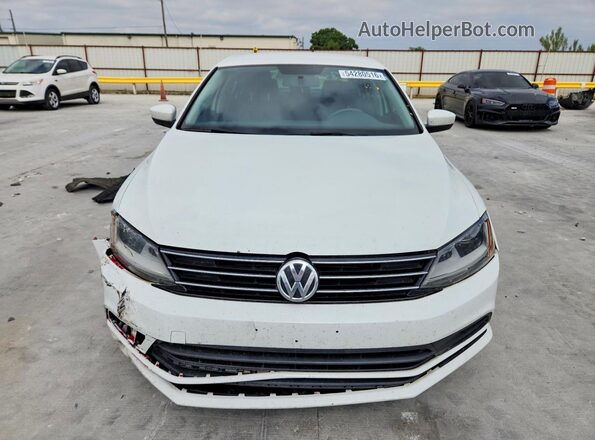 3VW2B7AJ8HM300975 2017 VOLKSWAGEN JETTA Белый Вид спереди