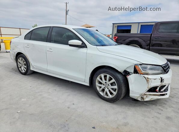 3VW2B7AJ8HM300975 2017 VOLKSWAGEN JETTA Белый Передняя правая четверть