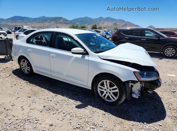 3VW2B7AJ8HM375014 2017 VOLKSWAGEN JETTA White Front right