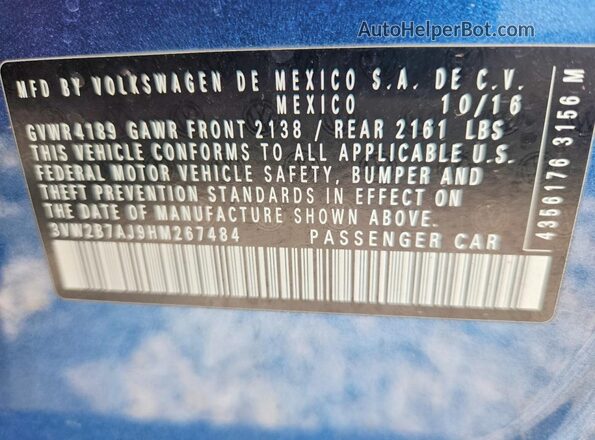 3VW2B7AJ9HM267484 2017 VOLKSWAGEN JETTA Blue Widok komory silnika