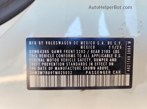 3VW2M7BU9TM025032 2026 VOLKSWAGEN JETTA White Vista del compartimento del motor