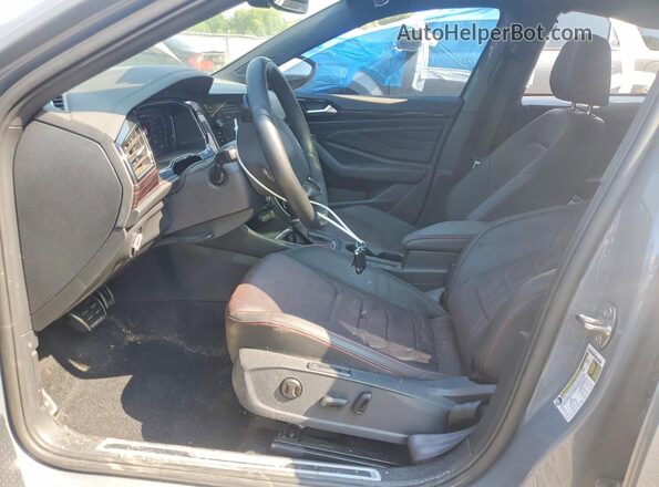 3VW2T7BU6RM029762 2024 VOLKSWAGEN JETTA Gray Front interior view