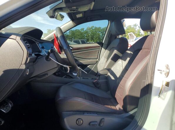 3VW2T7BU9RM094959 2024 VOLKSWAGEN JETTA White Vista interior delantera