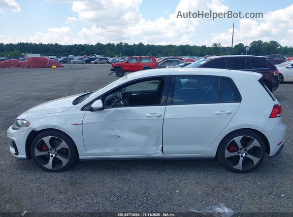3VW447AU8JM292685 2018 VOLKSWAGEN GOLF White Vista interior de 360 grados