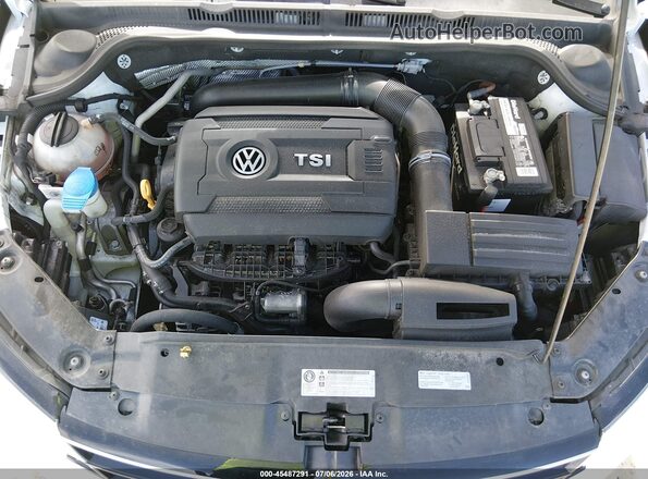 3VW4T7AJ2HM283533 2017 VOLKSWAGEN JETTA White უკანა ხედი