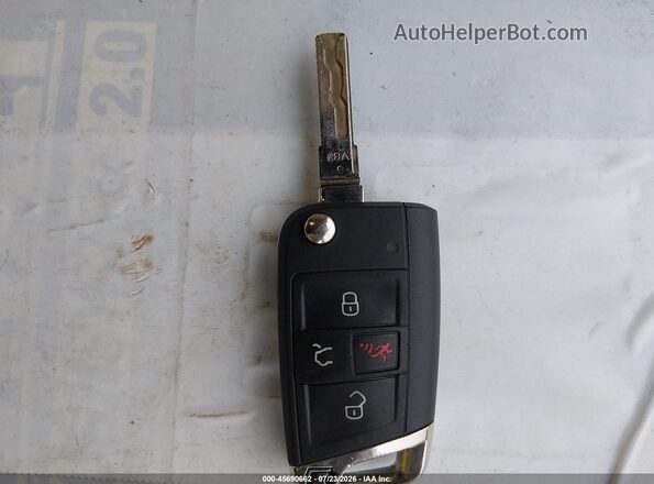 3VW4T7AUXHM076155 2017 VOLKSWAGEN GOLF Red Вид панелі приладів