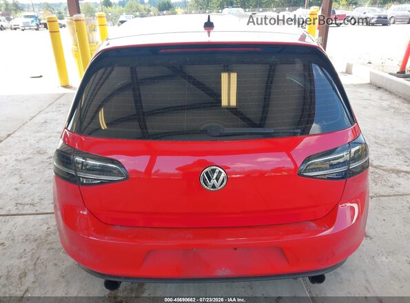 3VW4T7AUXHM076155 2017 VOLKSWAGEN GOLF Red 